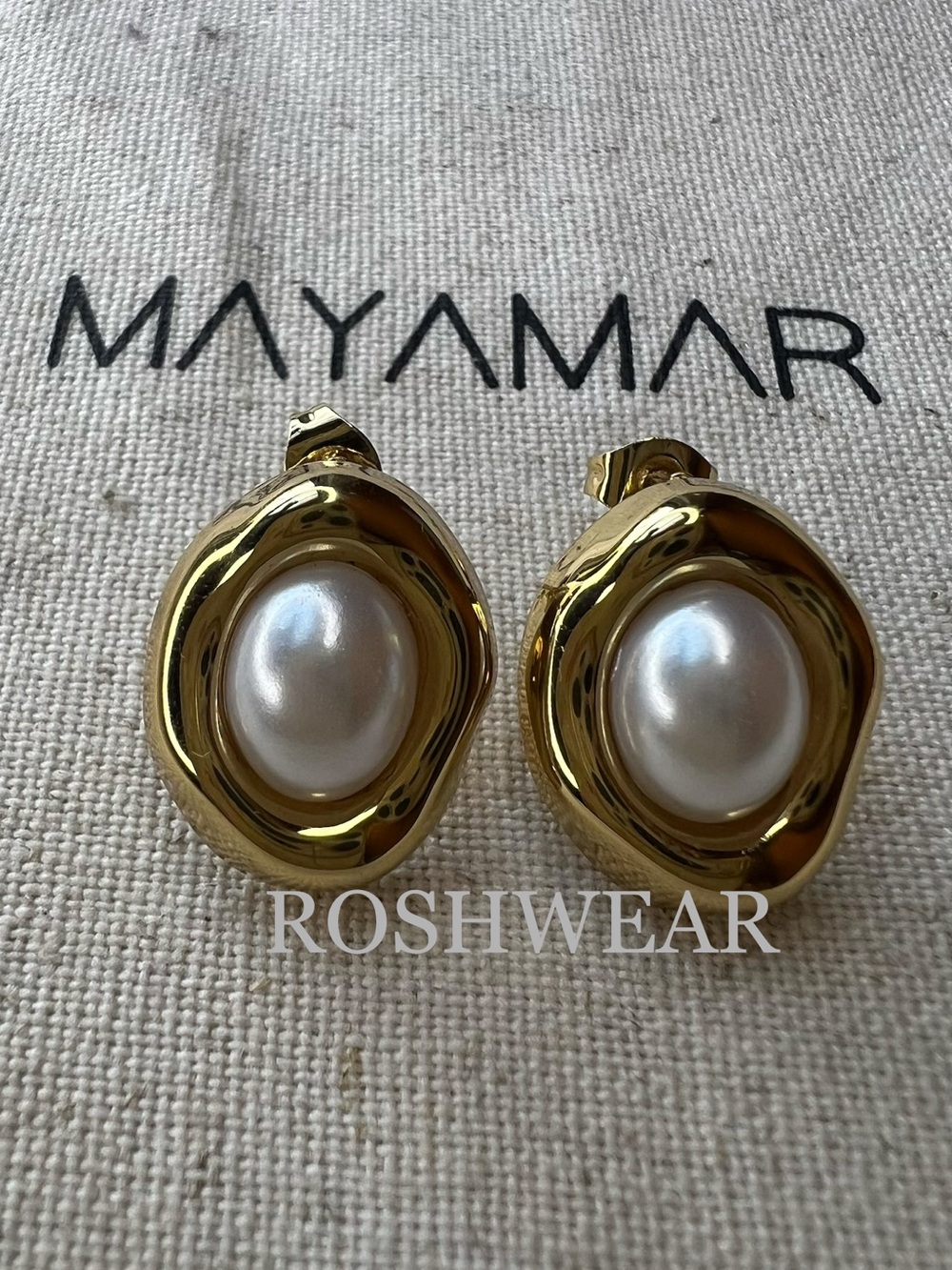Mayamar 24K Gold Plated Pearl Center Dome Stud Earrings NWOT